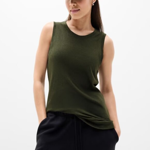 NWT Breezy tank, size small - Picture 2 of 5